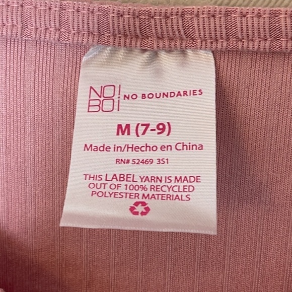 ❤️ 🆕 NO BOUNDARY Pink Ribbed Crop Top Size M - Picture 4 of 4